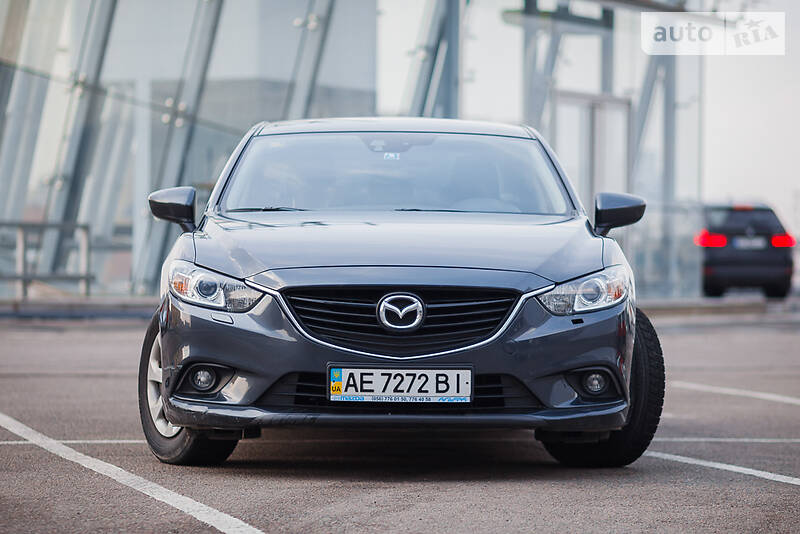 Седан Mazda 6 2013 в Днепре