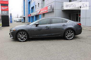 Седан Mazda 6 2015 в 