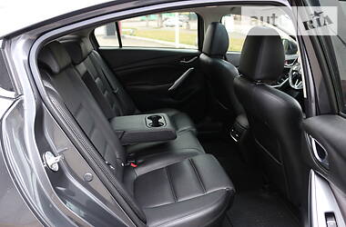 Седан Mazda 6 2015 в 