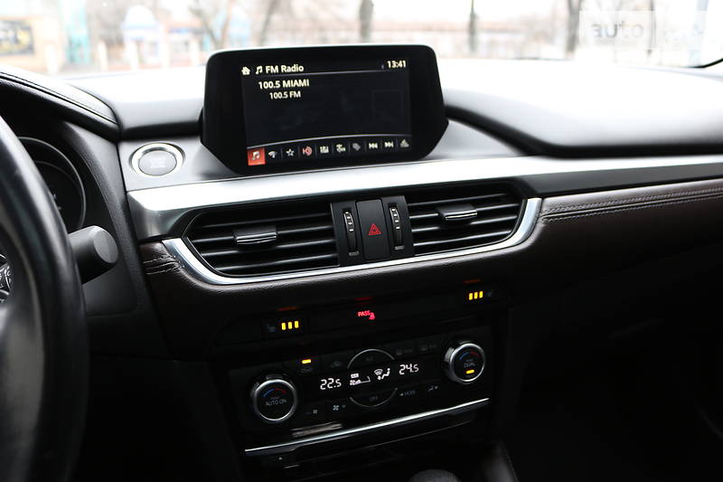 Седан Mazda 6 2015 в Києві