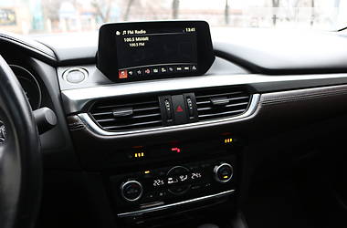 Седан Mazda 6 2015 в 