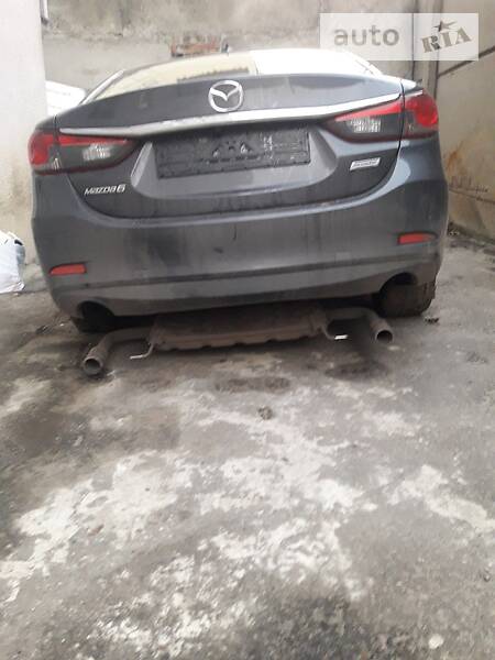 Седан Mazda 6 2015 в 