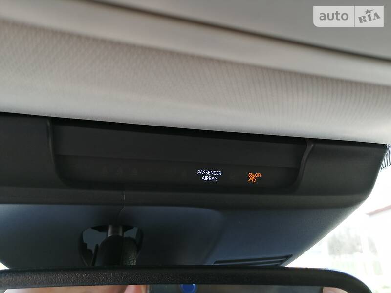 Седан Mazda 6 2018 в Чернівцях