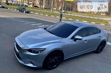 Седан Mazda 6 2015 в 