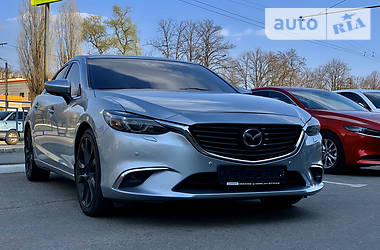 Седан Mazda 6 2015 в 