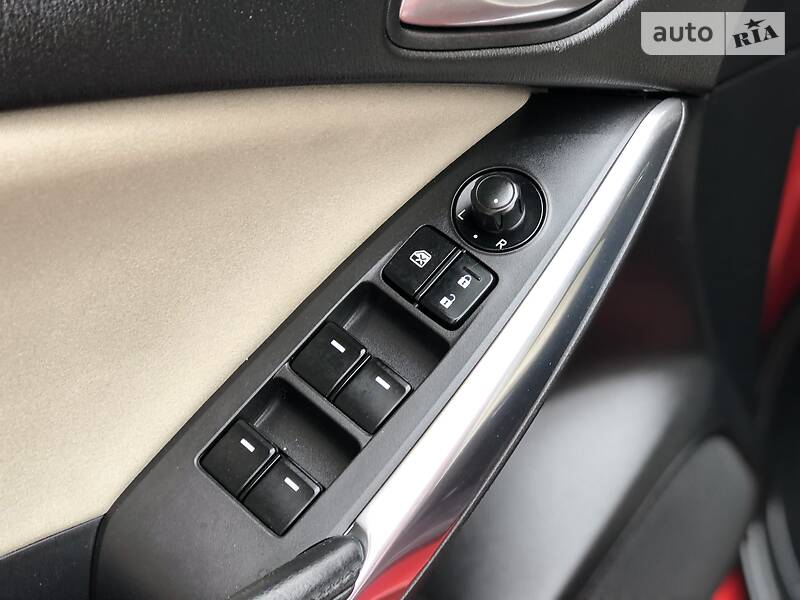 Седан Mazda 6 2015 в Івано-Франківську