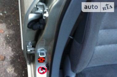 Хетчбек Mazda 6 2003 в  фото 24 Хетчбек Mazda 6 2003 в