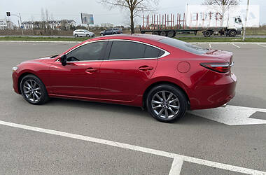 Седан Mazda 6 2018 в 