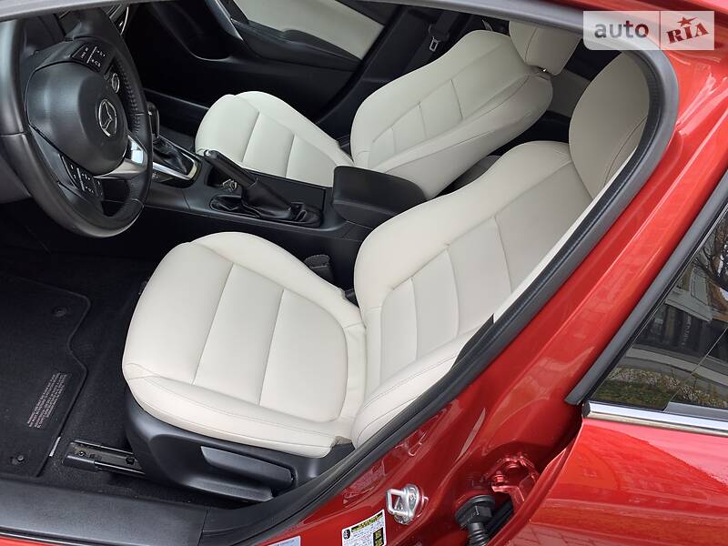 Седан Mazda 6 2015 в Івано-Франківську