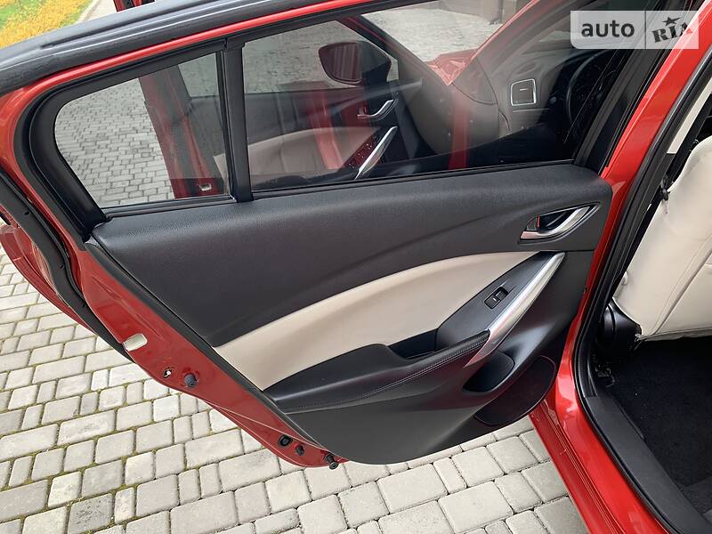 Седан Mazda 6 2015 в Івано-Франківську