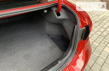Седан Mazda 6 2015 в 