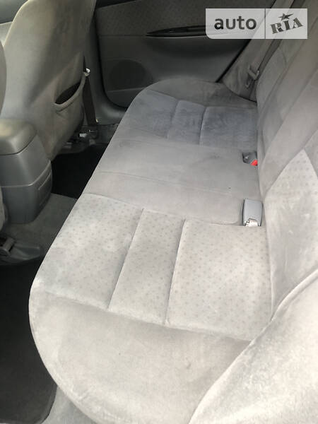 Седан Mazda 6 2004 в Луцьку