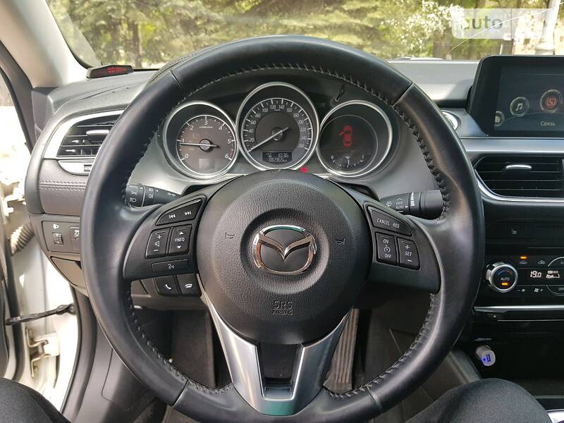 Седан Mazda 6 2015 в Ізюмі