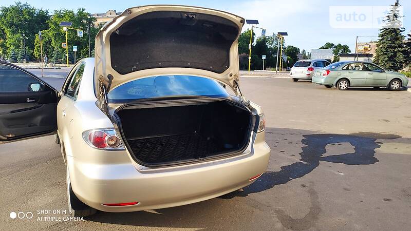 Седан Mazda 6 2003 в Лисичанську