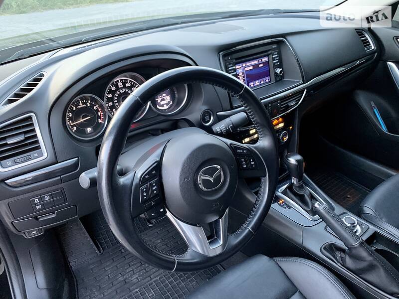 Седан Mazda 6 2013 в Дніпрі