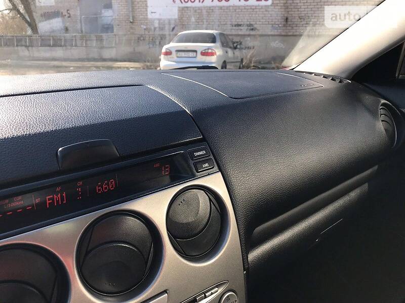 Седан Mazda 6 2002 в Запоріжжі