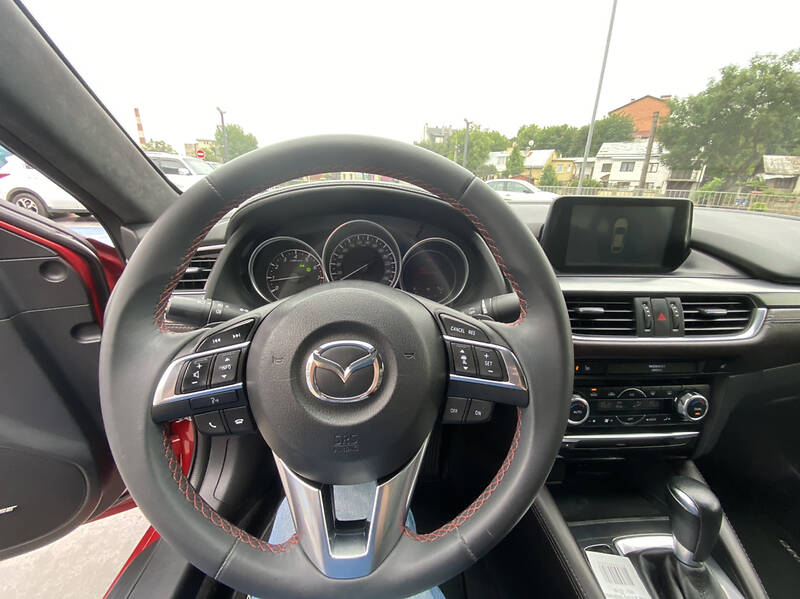 Седан Mazda 6 2015 в Львові