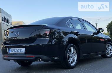 Седан Mazda 6 2010 в 
