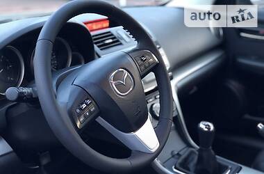 Седан Mazda 6 2010 в 