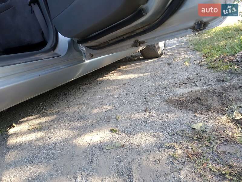 Седан Mazda 6 2005 в Гайвороне