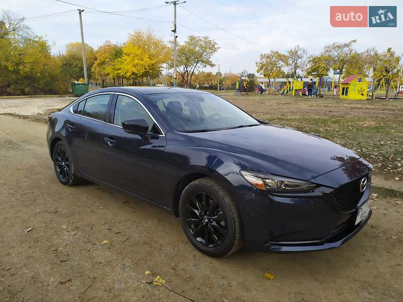 Седан Mazda 6 2018 в Днепре