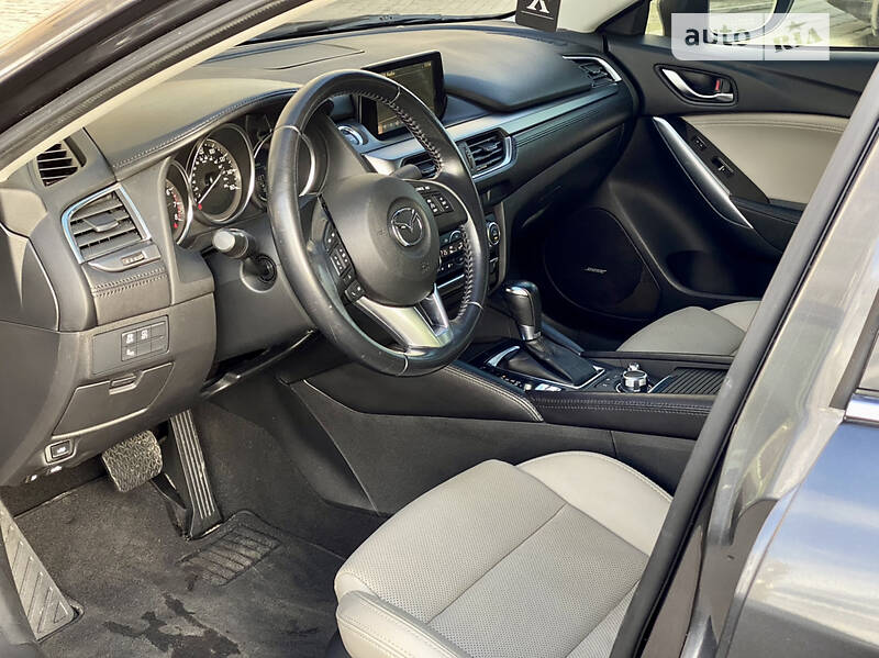 Седан Mazda 6 2016 в Одесі