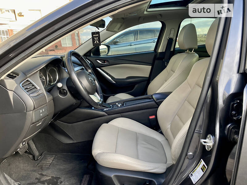 Седан Mazda 6 2016 в Одесі