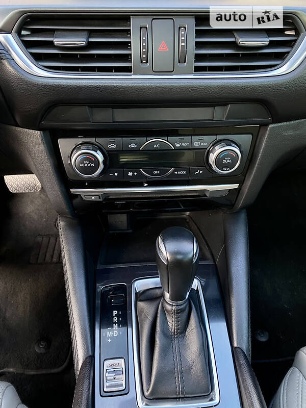 Седан Mazda 6 2016 в Одесі