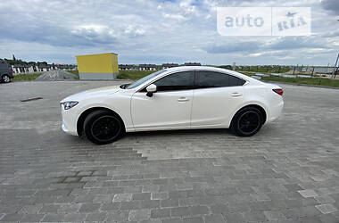 Седан Mazda 6 2015 в Ровно