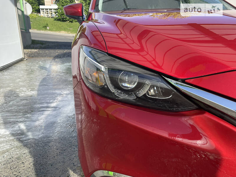 Седан Mazda 6 2016 в Хмельницком