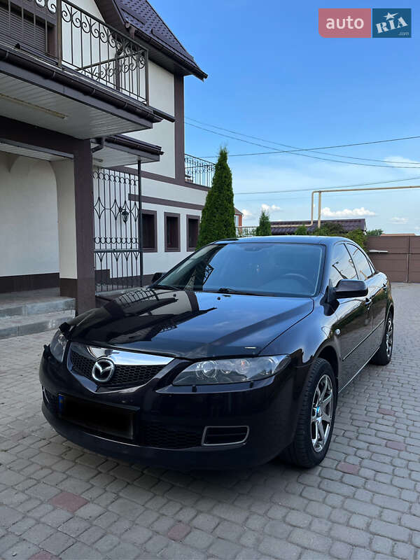 Седан Mazda 6 2006 в Днепре