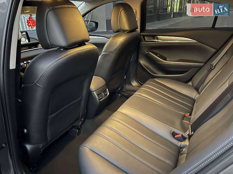 Седан Mazda 6 2020 в Киеве