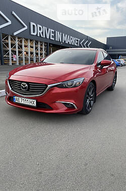 Седан Mazda 6 2015 в 