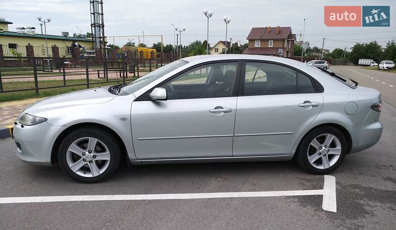 Лифтбек Mazda 6 2006 в Киеве