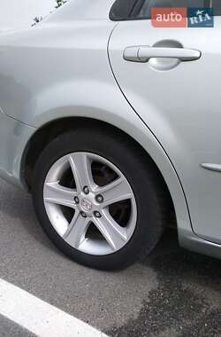 Лифтбек Mazda 6 2006 в Киеве