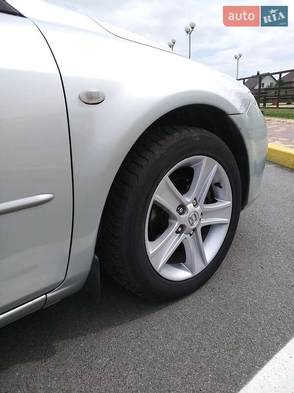 Лифтбек Mazda 6 2006 в Киеве