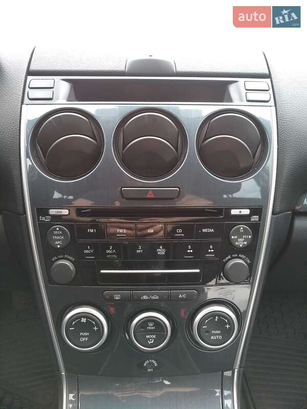 Лифтбек Mazda 6 2006 в Киеве