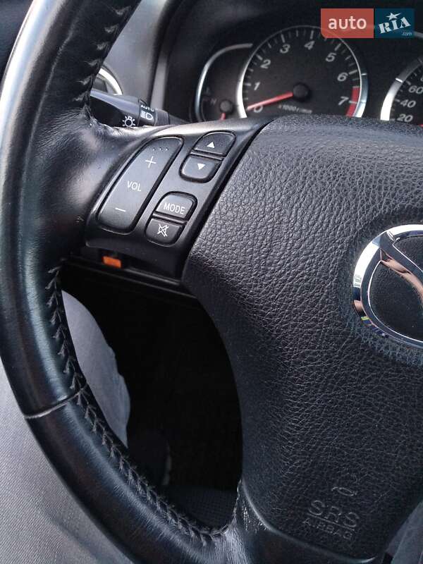 Лифтбек Mazda 6 2006 в Киеве