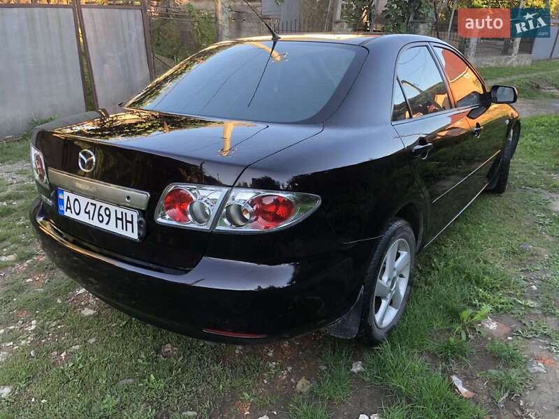 Седан Mazda 6 2005 в Хусте