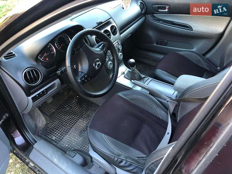 Седан Mazda 6 2005 в Хусте