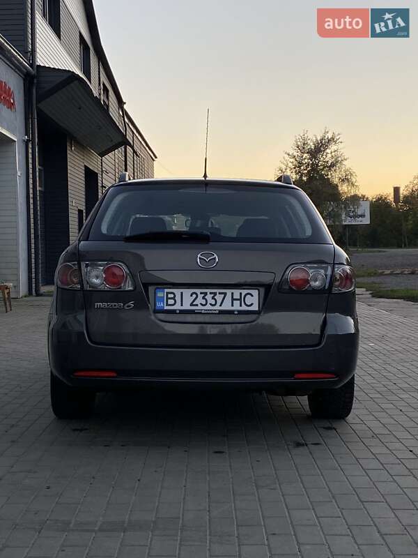 Универсал Mazda 6 2005 в Хороле