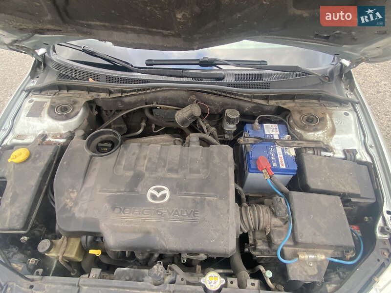 Лифтбек Mazda 6 2003 в Карловке