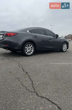 Седан Mazda 6 2015 в Кривом Роге