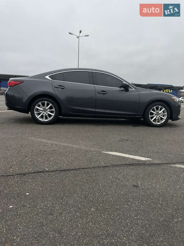 Седан Mazda 6 2015 в Кривом Роге