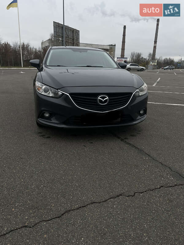 Седан Mazda 6 2015 в Кривом Роге