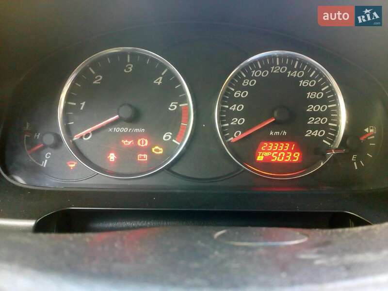 Універсал Mazda 6 2003 в Радомишлі