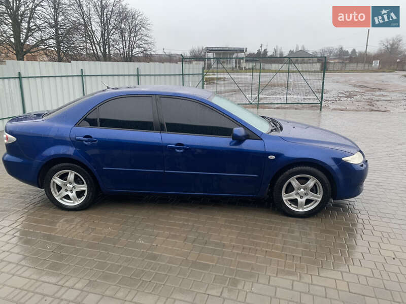 Седан Mazda 6 2002 в Добровеличковке