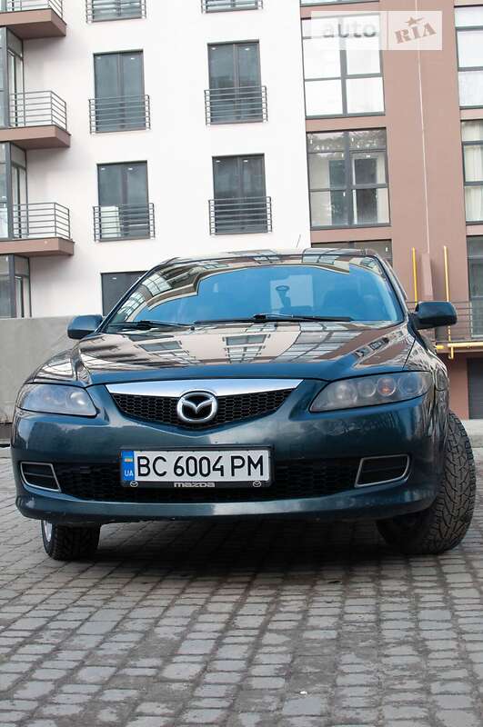 Седан Mazda 6 2005 в Новояворовске