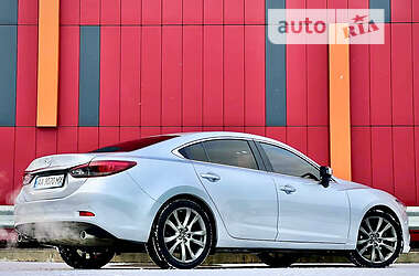 Седан Mazda 6 2016 в Киеве