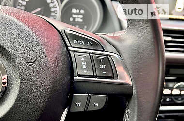 Седан Mazda 6 2016 в Киеве
